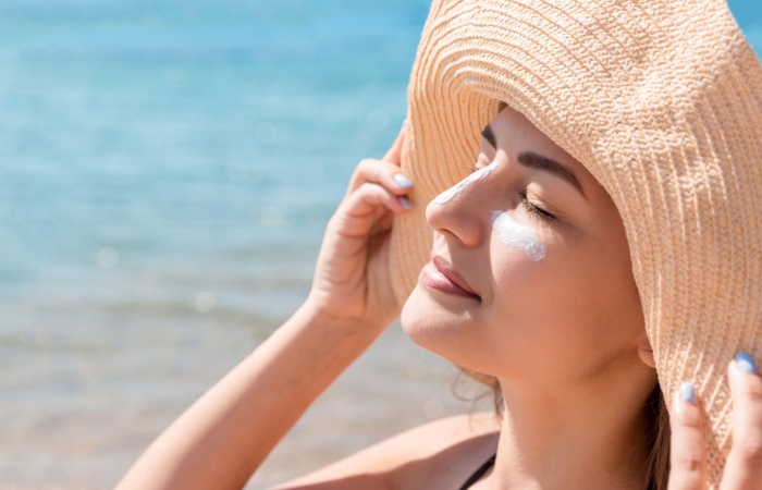 The Best Sunscreens To Use Underneath Makeup